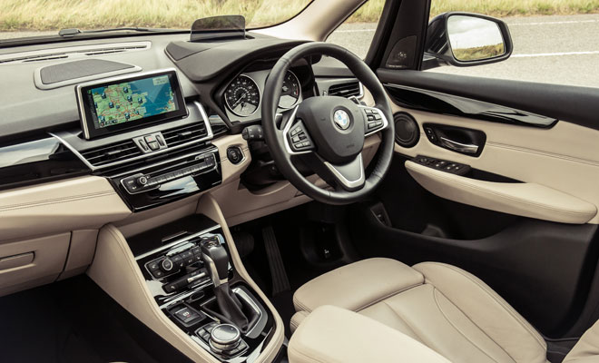 BMW 218d Active Tourer front interior