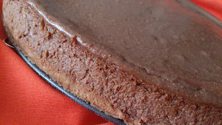 cheesecake tarta de queso chocolate crema avellanas nocilla nutella americana receta postre cremoso sencilla horno perfecta fiesta celebración cuca galleta