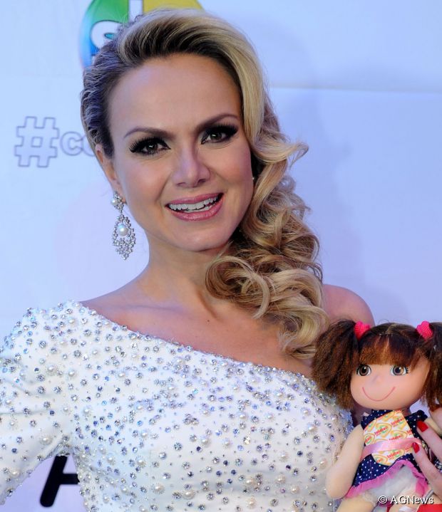 Penteados eliana apresentadora