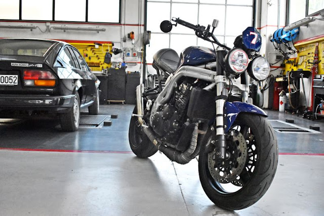 Libellula cafe racer by Ludwig
