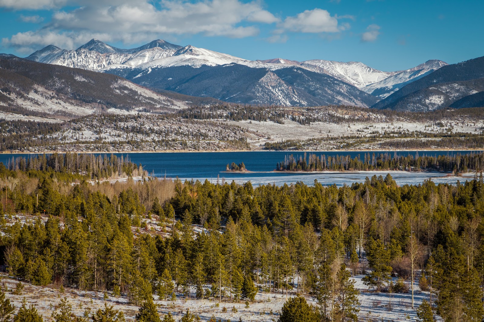 5 MustSee Stops Along I70 in Colorado Explore the World with Simon