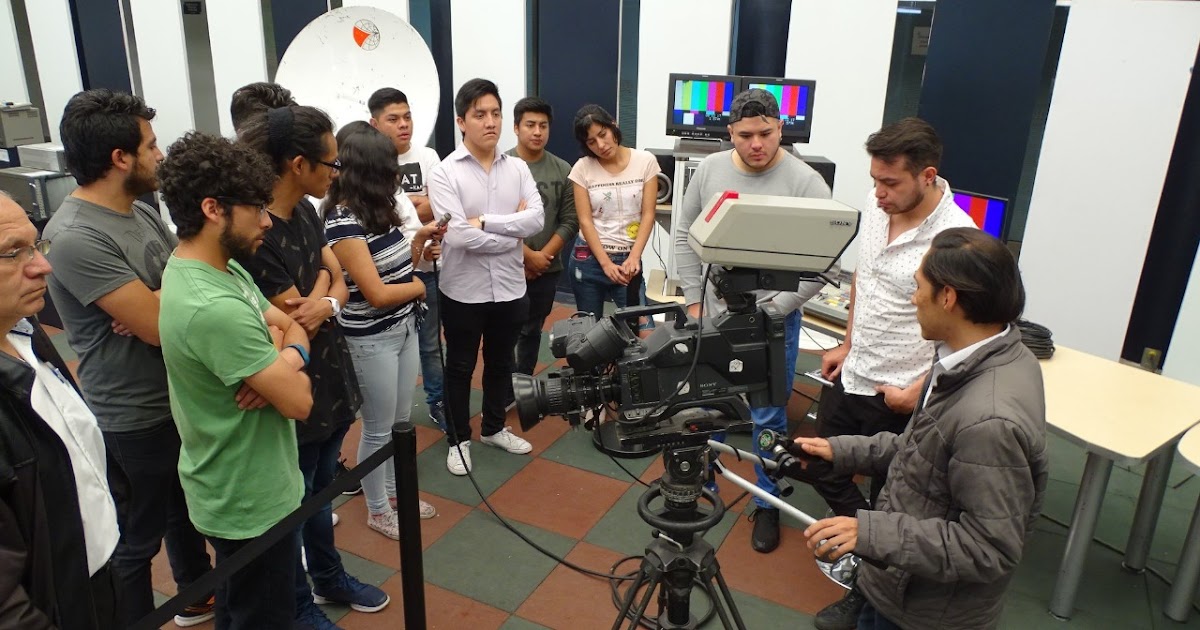 Visita a la Estación de Radio y Televisión de Hidalgo