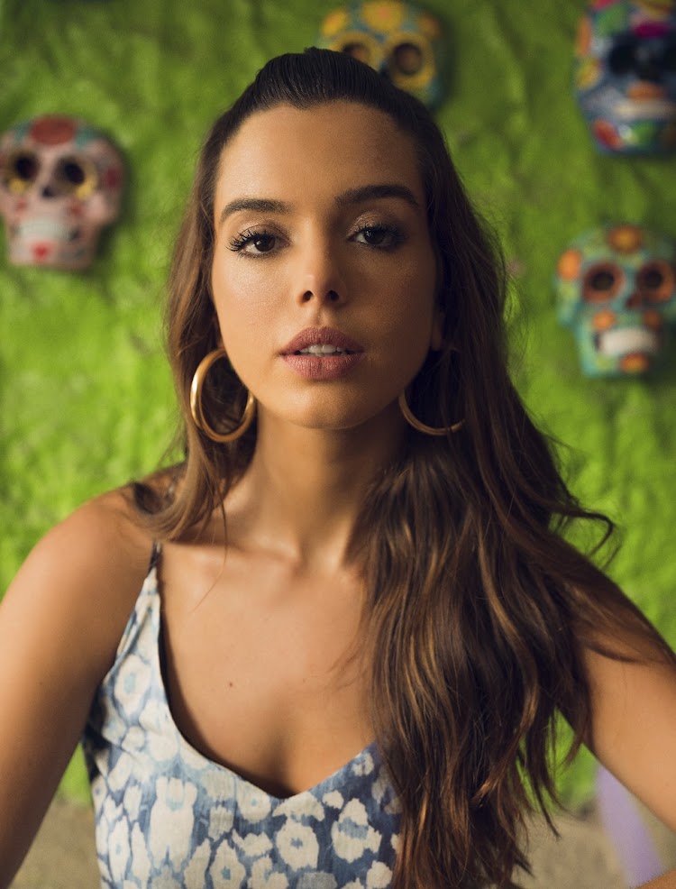 MOB clica campanha em paraíso mexicano com Giovanna Lancellotti e Isabela Eing