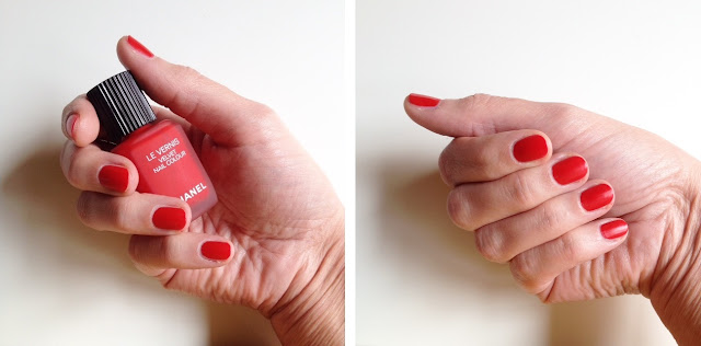 Chanel Le Vernis Velvet '636 Ultime' Chanel Le Vernis Velvet '636 Ultime'