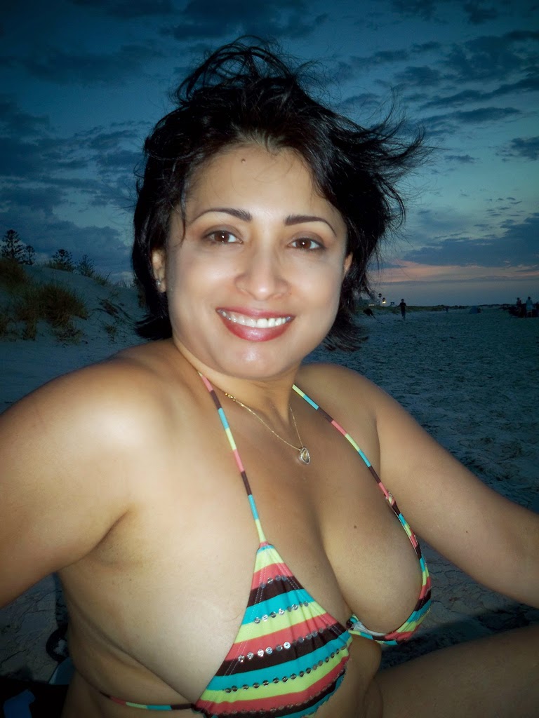 Nude Hot Mature In India - Photo NUDE