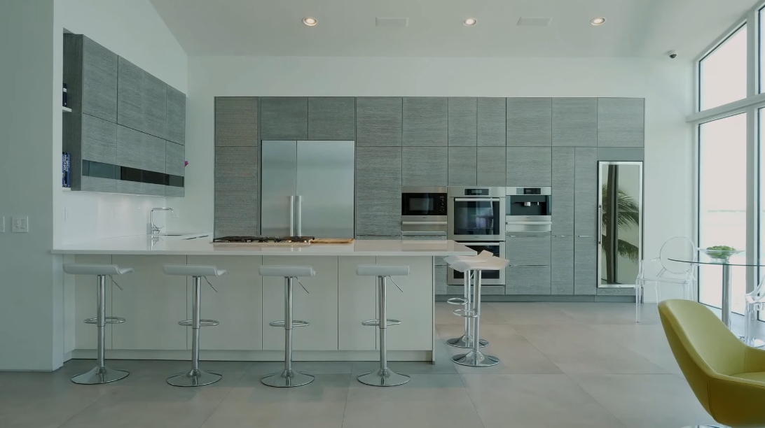 43 Interior Design Photos vs. 6939 Sunrise Dr, Coral Gables, FL Luxury Home Tour