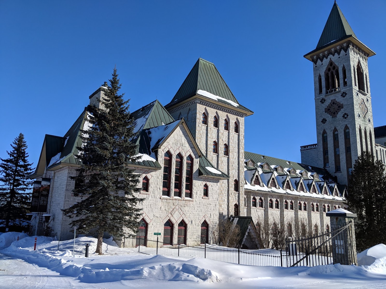 L'Alsace Montréalaise! Abbaye StBenoit du Lac