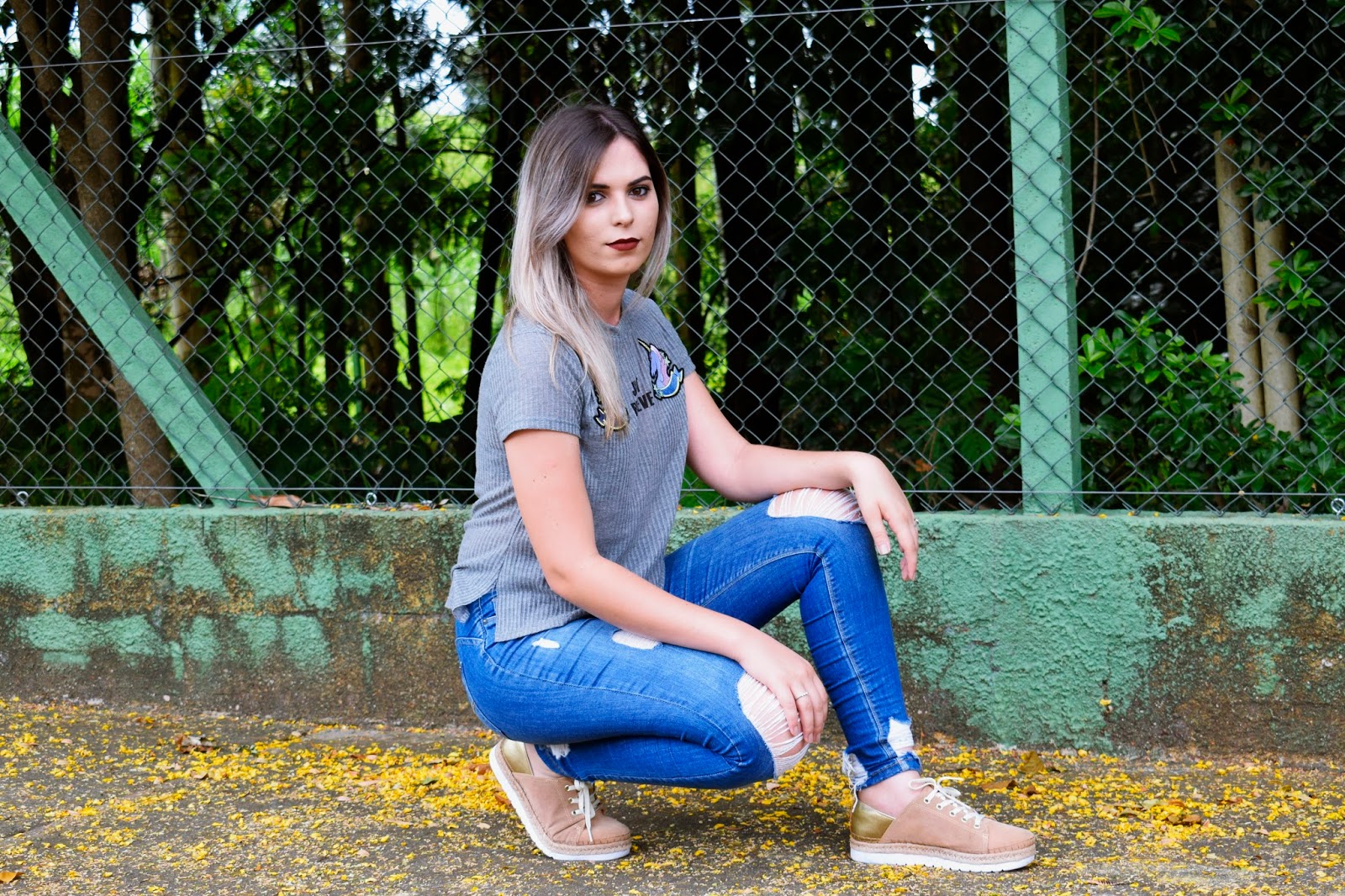 Look do dia: calça jeans destroyed + cropped 