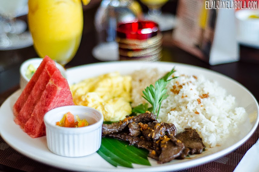 Elal Lasola Travel & Photography Quezon City Lush Restaurant and