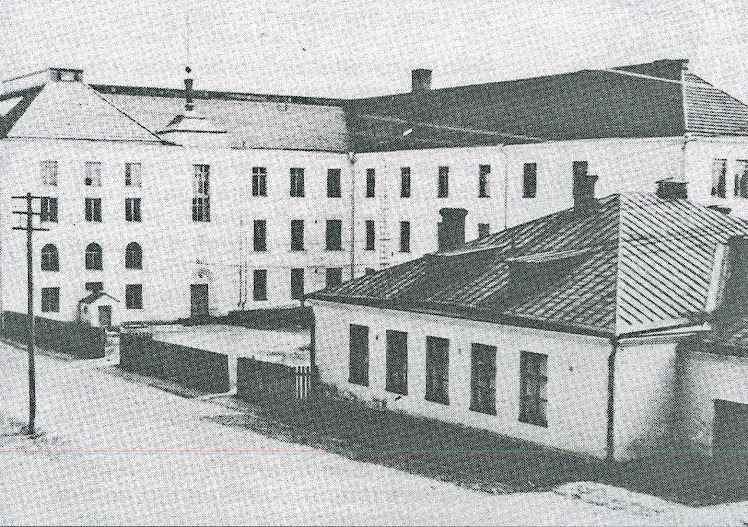 Koulurakennukset vielä 1950-luvulla