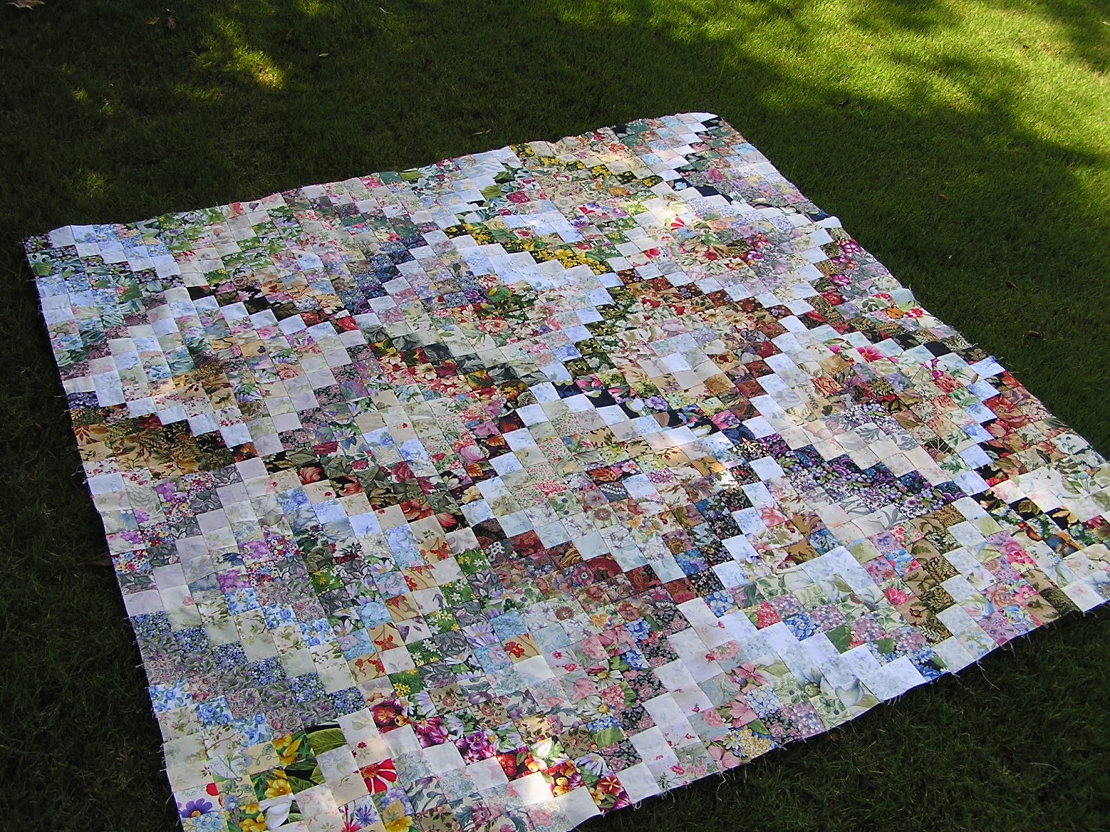 May Flowers: Stitch a Scrappy Flower Quilt Block