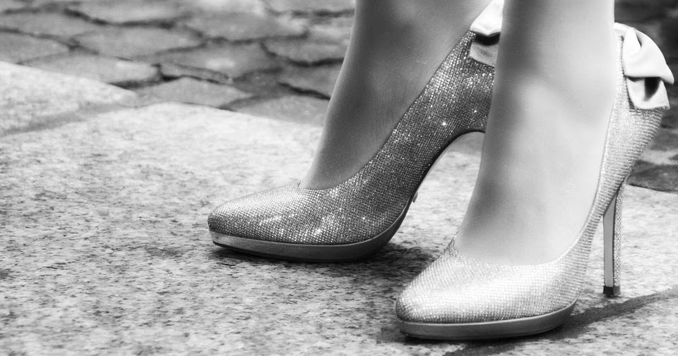 Rhonda's Escape: 5 Reasons to Wear High Heels