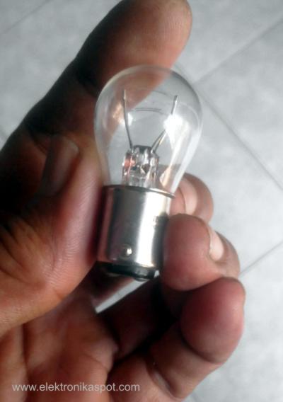 Memperbaiki Bohlam Lampu Sepeda-motor | Elektronika Spot