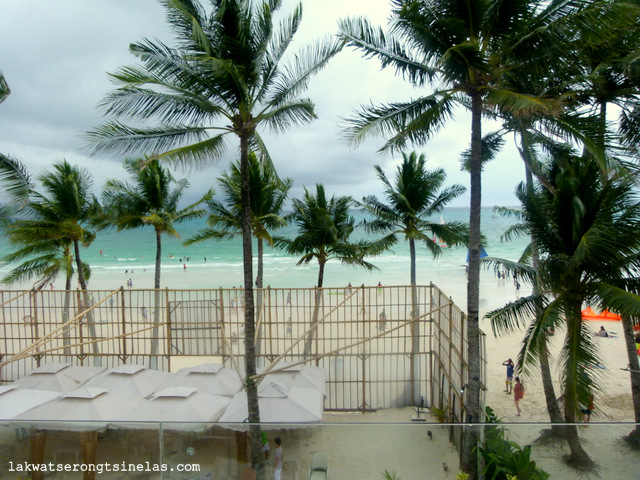 THE BEACHFRONT LUXURIOUS STAY AT THE DISTRICT BORACAY