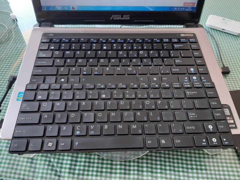 Keyboard Laptop Asus A43