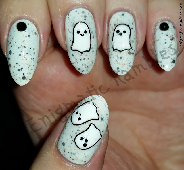 Ghost-Halloween-Nails-Nail-Art