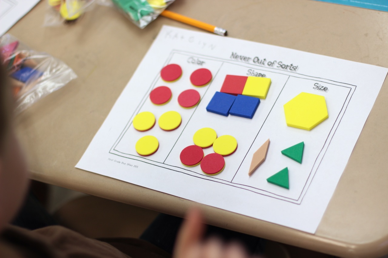 First Grade Blue Skies: More Sorting Shapes & Freebie