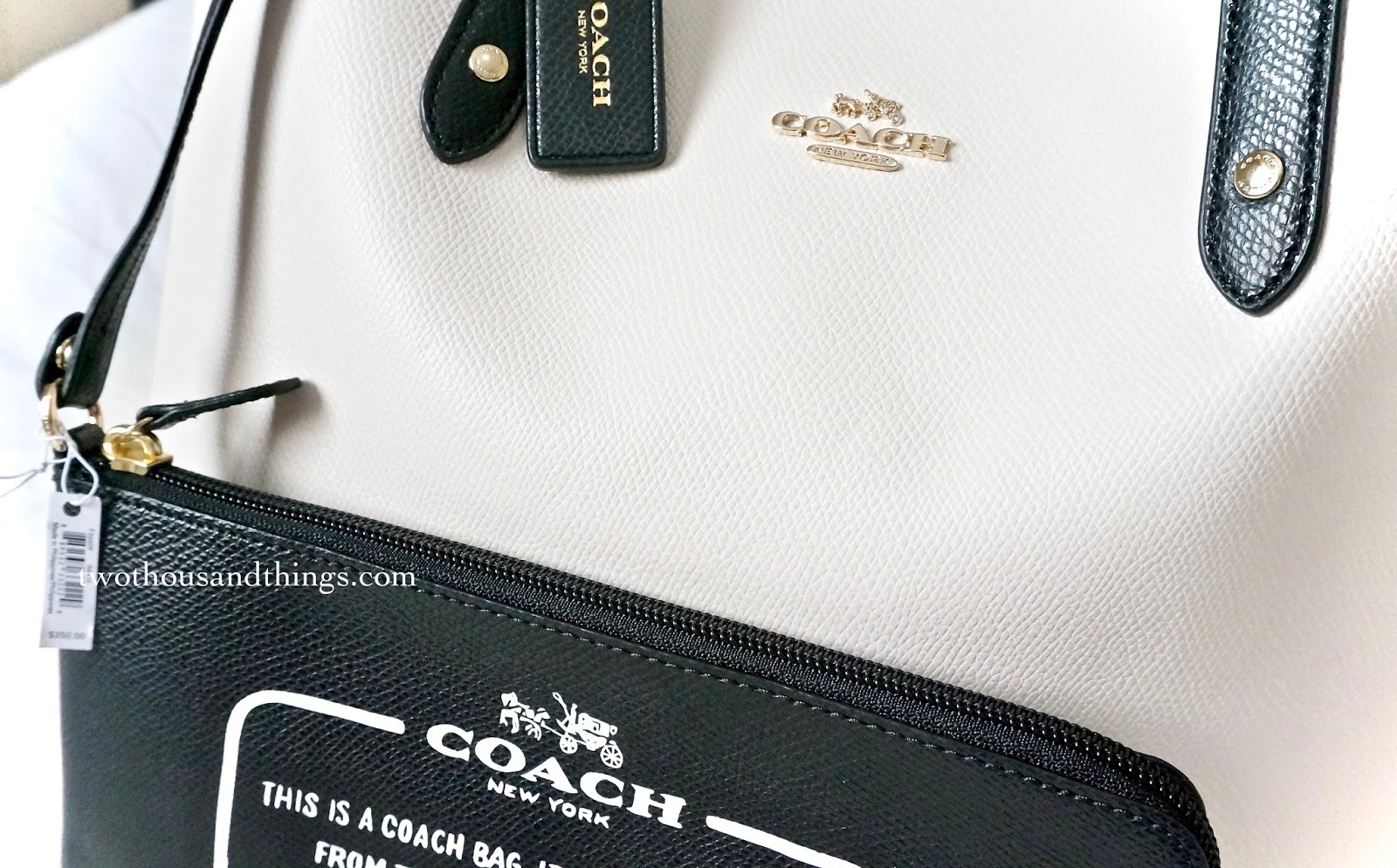 Most Worn Item of 2016 + [Bag Review] : Coach Reversible City Tote Bag -  Two Thousand Things