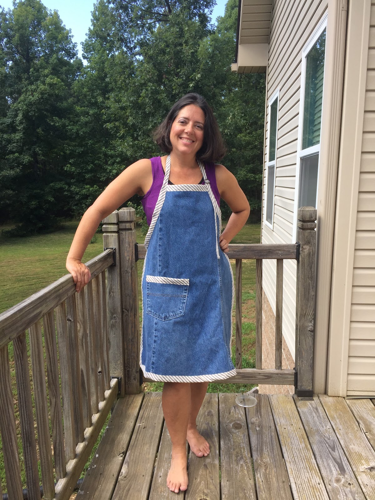 Sewing To Serve Repurposed jeans into an apron
