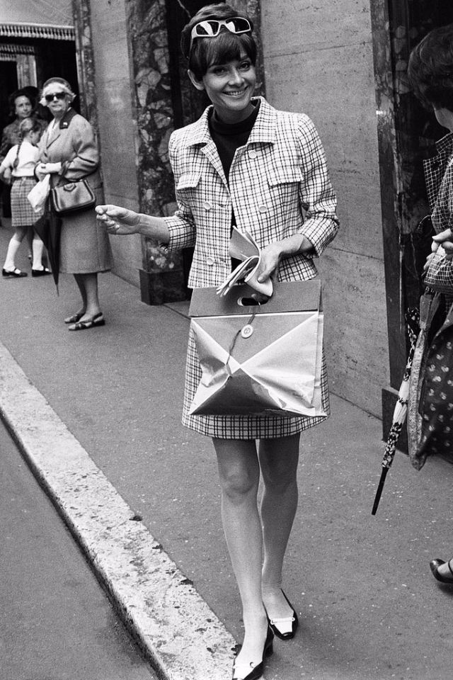 audrey hepburn and chanel