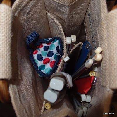 eight acres: ready to start knitting and crochet - having a tidy up of unfinished projects and all my knitting stuff! eight acres: ready to start knitting and crochet - having a tidy up of unfinished projects and all my knitting stuff!