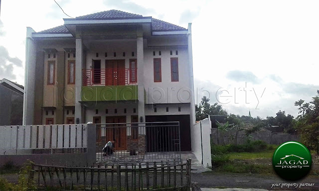 Rumah 2 Lantai jalan Wates Km 7 Rumah 2 Lantai jalan Wates Km 7