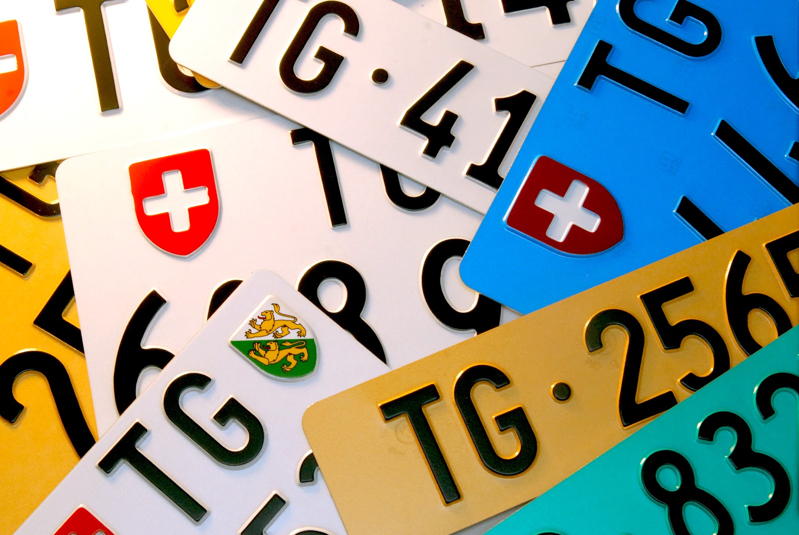 Szwajcarskie ubezpieczenia samochodowe. Oferty