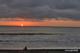 pantai batubelig kerobokan bali