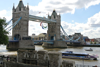 Bernie and Cath in Europe 2012: Tower of London, wobbly bridge - London