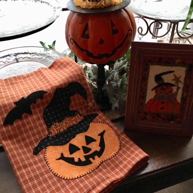 https://www.etsy.com/listing/645027947/jack-o-lantern-pdf-pattern-for-a-cute?ref=shop_home_feat_4