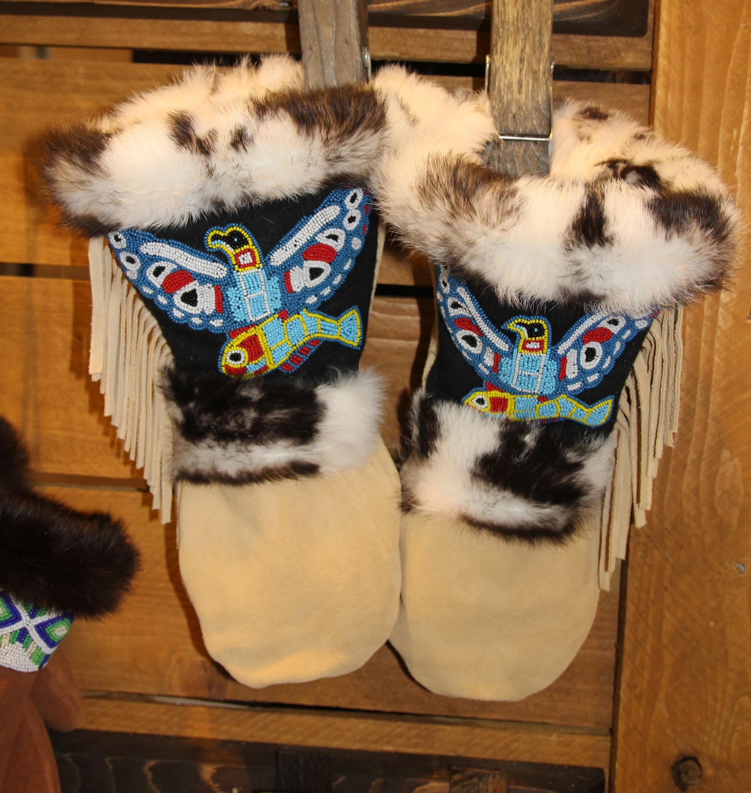 ASTIS MITTENSHandmade in te USA