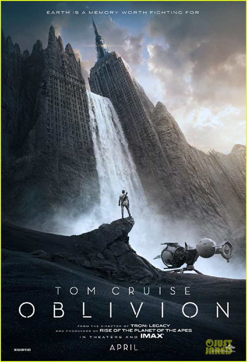 tom-cruise-newly-released-oblivion-poster.jpg