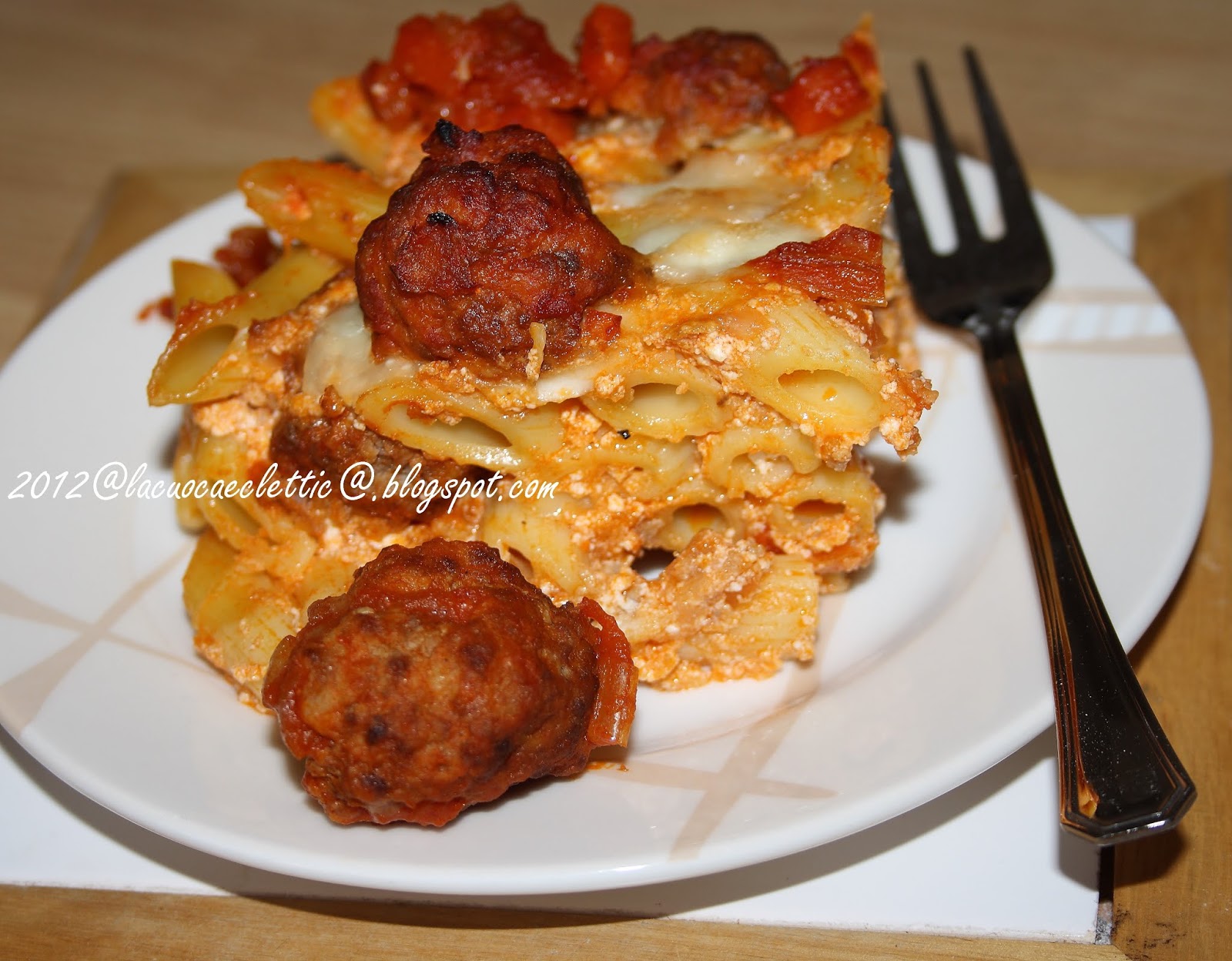 Pasta al forno con polpettine e ricotta la cuoca eclettica