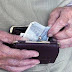 Ποιοι ανασφάλιστοι ηλικιωμένοι δικαιούνται το επίδομα των 360 ευρώ