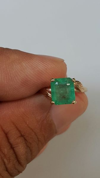 nhẫn vàng nữ đá emerald ngọc lục bảo nhẫn vàng nữ đá emerald ngọc lục bảo