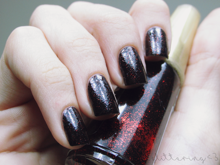 Esmalte Viúva Negra da Risqué