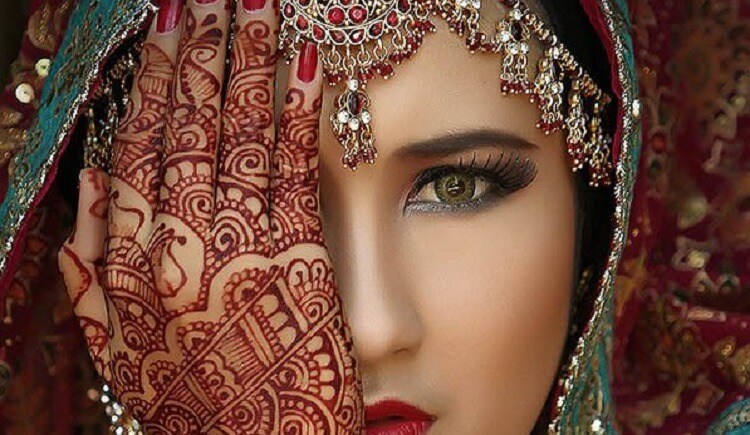 Henna, Riasan Gambar yang Semakin Trendy Henna, Riasan Gambar yang Semakin Trendy