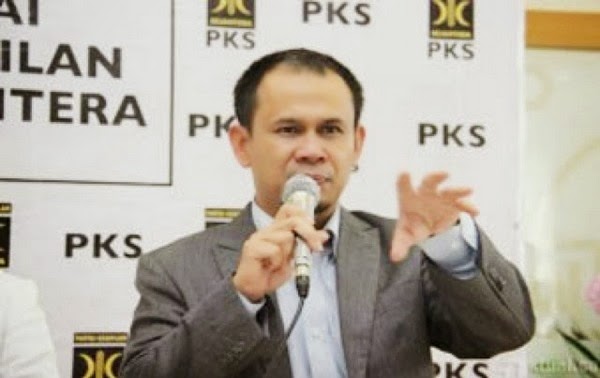 Hasil gambar untuk mahfuz sidik pks