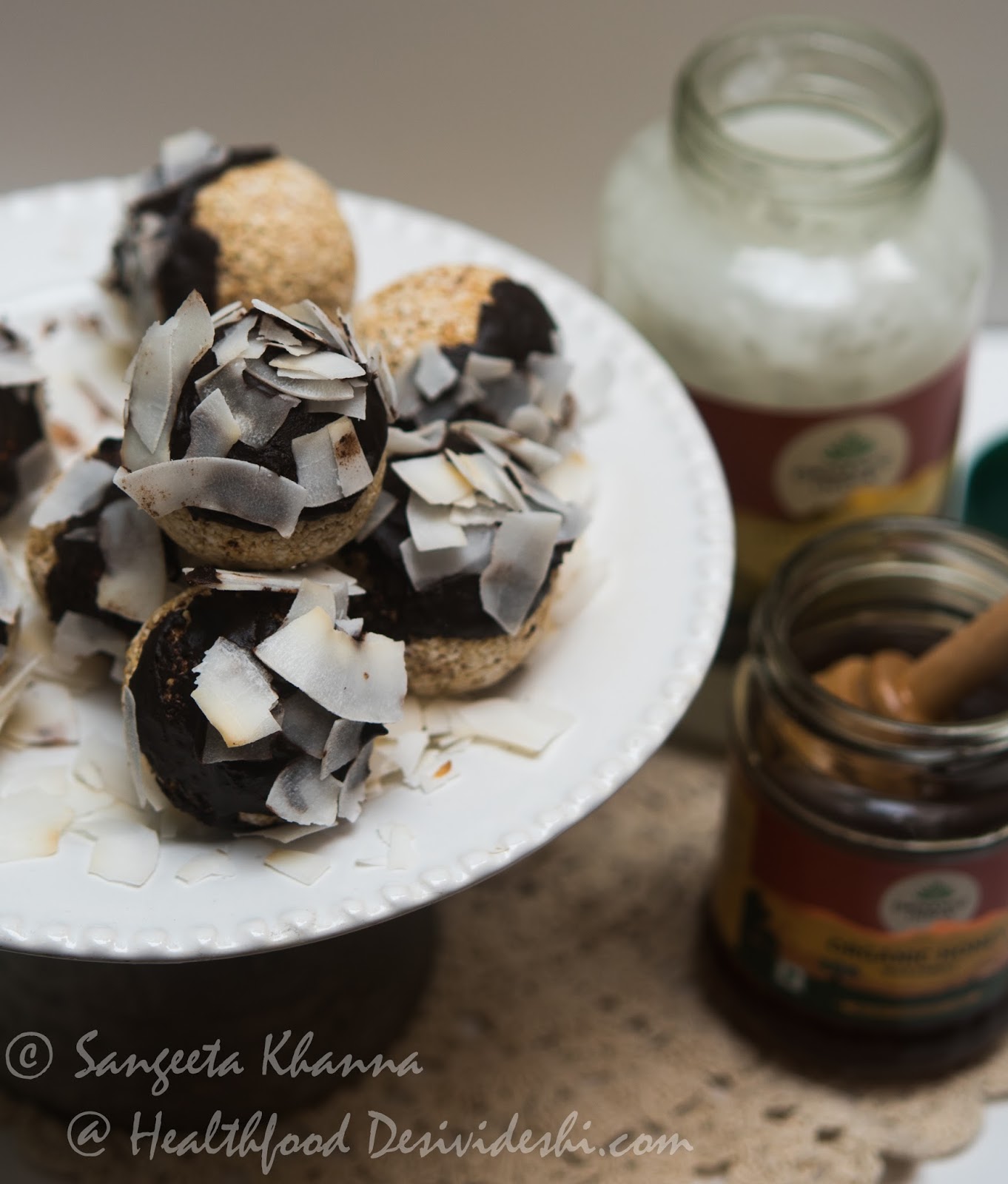 health benefits of coconut oil and a recipe of coconut oil dark