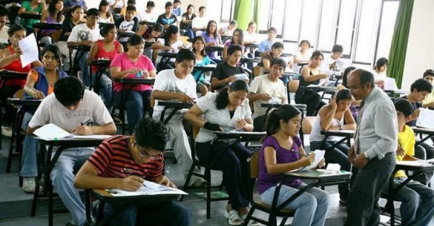 En diciembre se vence prohibición para abrir nuevas universidades. Congreso prepara proyecto de ley para ampliar plazo En diciembre se vence prohibición para abrir nuevas universidades. Congreso prepara proyecto de ley para ampliar plazo