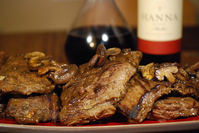 an-Seared Skirt Steak with Shiitake-Wine Reduction paired with Hanna Winery Malbec