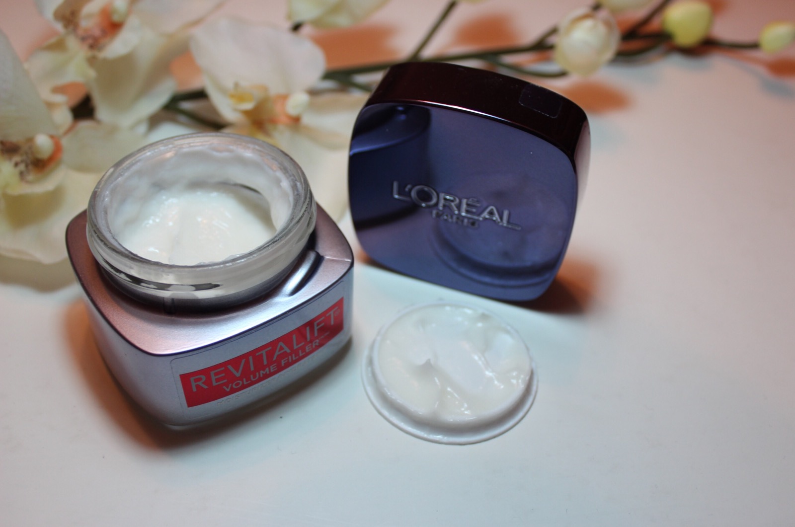 revitalift volume filler moisturizer