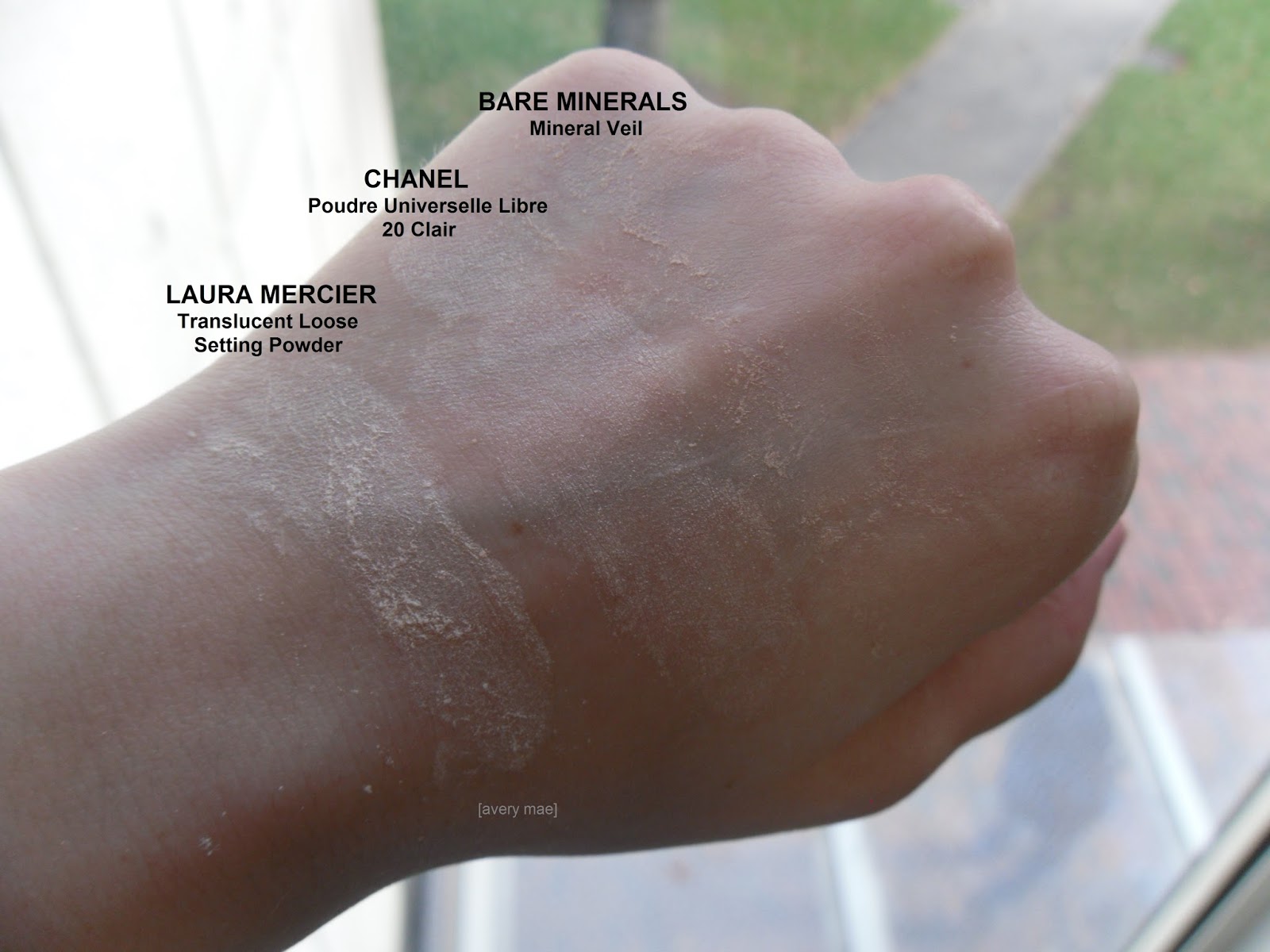 Back Burner Blast II: Comparison of Laura Mercier Loose Setting Powder, Chanel  Poudre Universelle Libre, Koh Gen Do Maifanshi Natural Lighting Powder —  Grey to Z