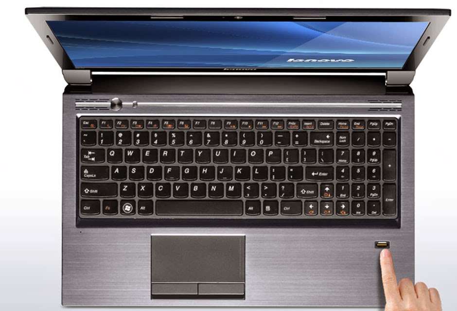 Laptops Lenovo Essential v570