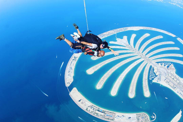 3 Oh my! Banky W goes sky diving in Dubai (photos)