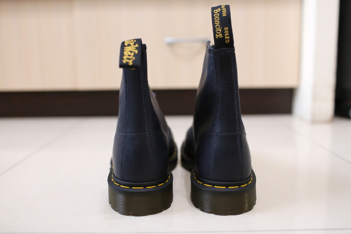 3c老實說 氣象部落客勞倫斯 生活 穿搭 Dr Martens 經典1460 8孔馬汀靴 江湖走跳必備的次文化龐克代表