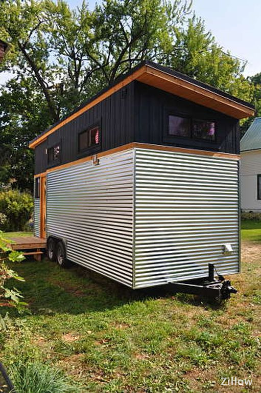 Sandpoint Tiny House (261 Sq Ft) [ TINY HOUSE TOWN ]