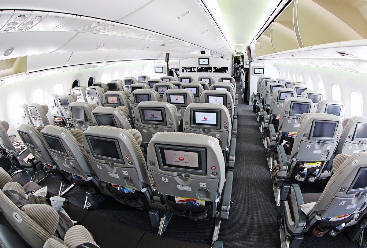 Jal Japan Airlines Boeing 787 8 Dreamliner Economy Class