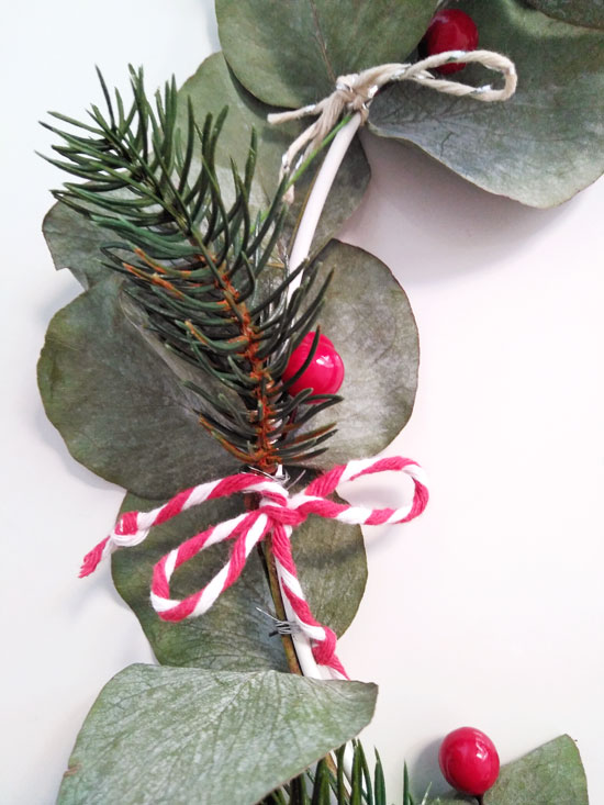 manualidad-decorar-corona-navidad