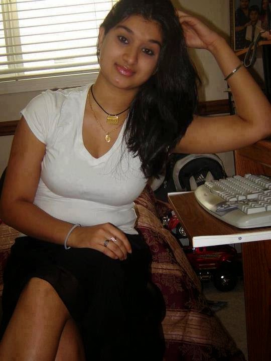 Telugu hot movies | College Girl showing her Bust to house owner | nude ...